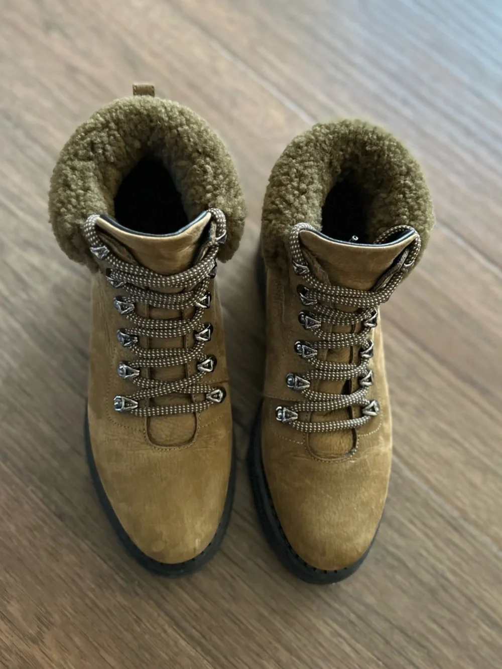 M. Gemi Alpi boots size 39.5 Olive
